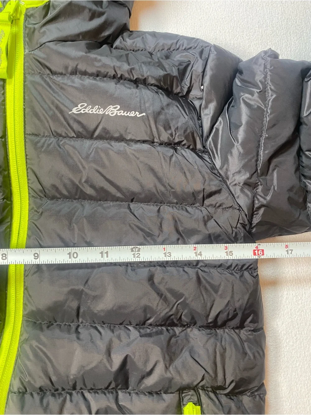 Eddie Bauer Reversible Black Puffer Jacket size small